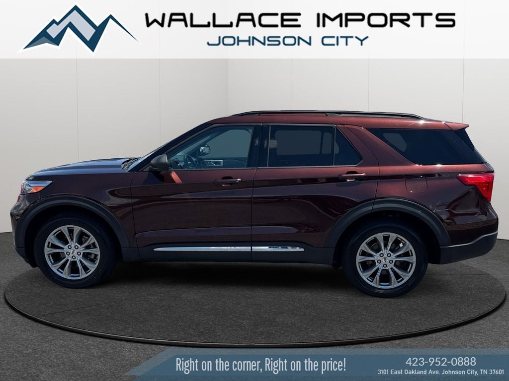 2020 Ford Explorer XLT in Copper Metallic — front three-quarter view