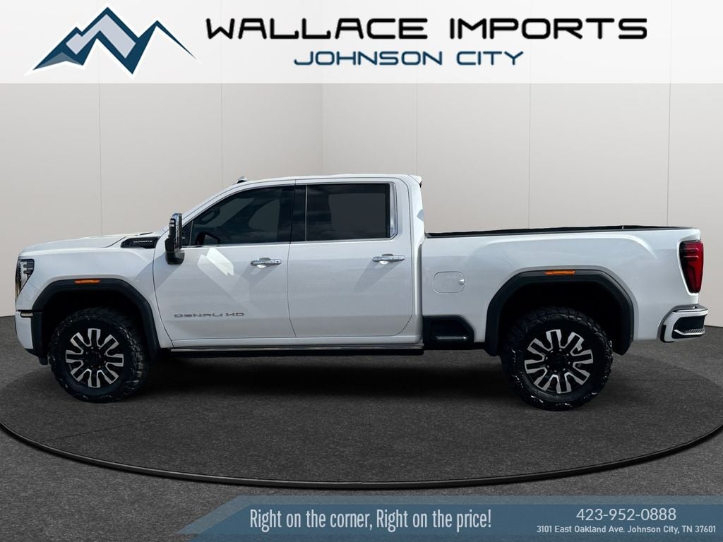 2025 GMC Sierra 2500HD Denali Ultimate in White Frost Tricoat — front three-quarter view